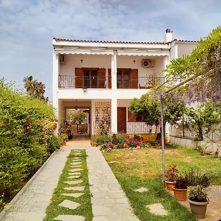 Διαμέρισμα Annas House 3 *