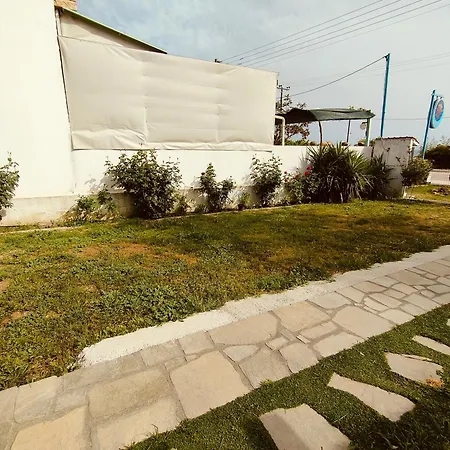 Anna's House 3 Psakoudia