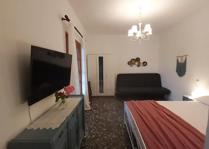 Anna's House 3