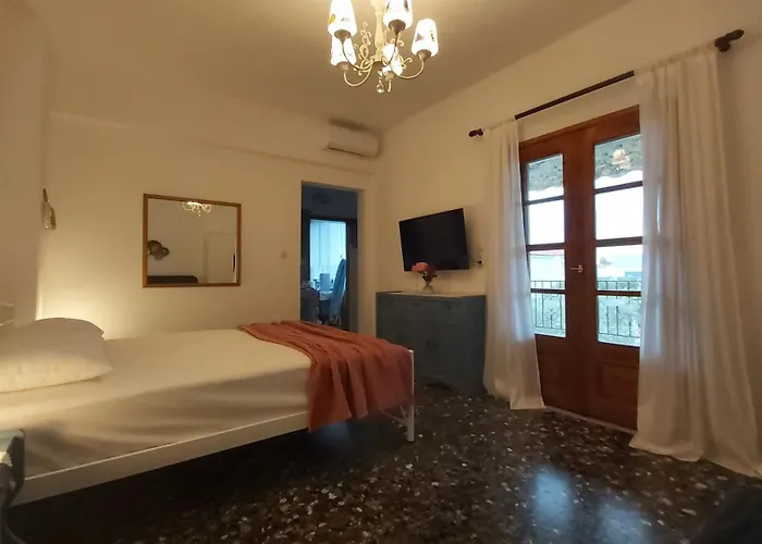 Anna's House 3 普萨克迪亚